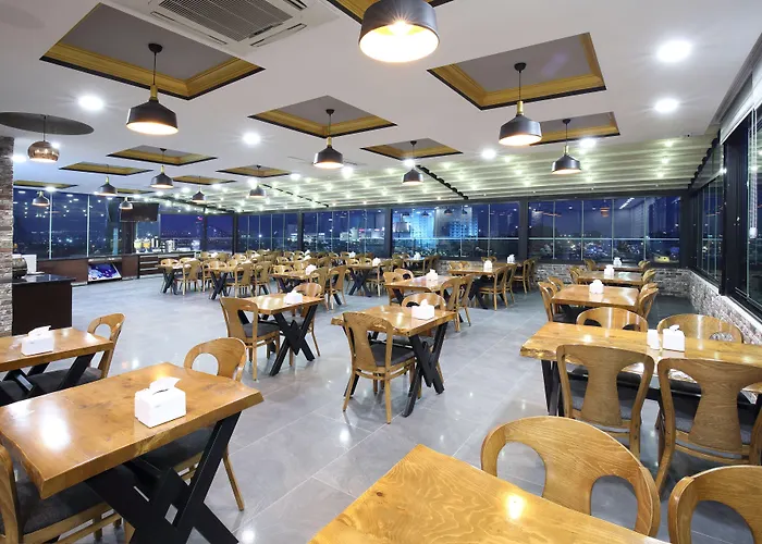 ホテル Taskopru アダナ