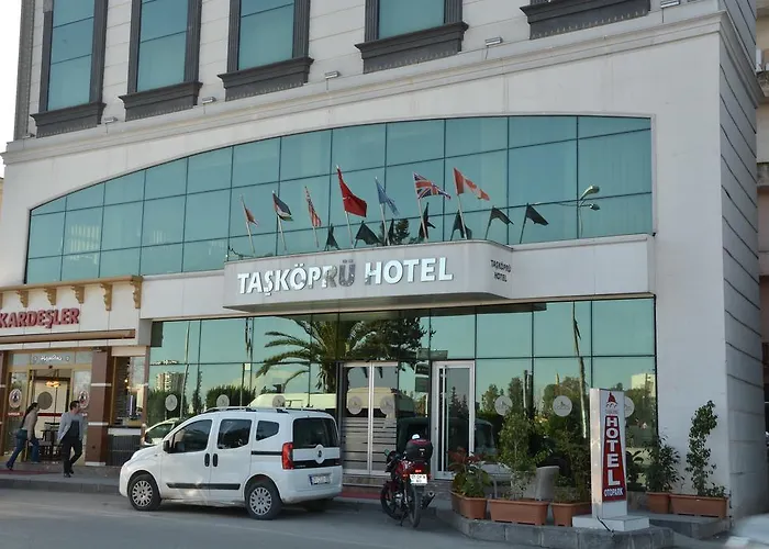 Taskopru فندق 4*